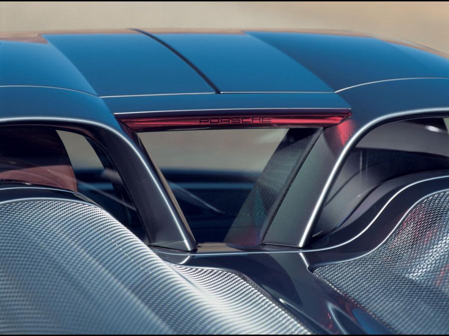  Porsche Carrera GT 2004 года  (фото 31 из 77)